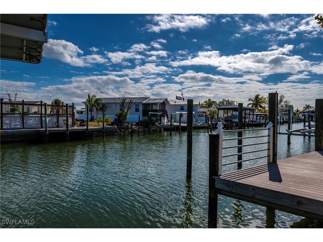 23 Nancy Lane Fort Myers Beach FL 33931 226004341 image8
