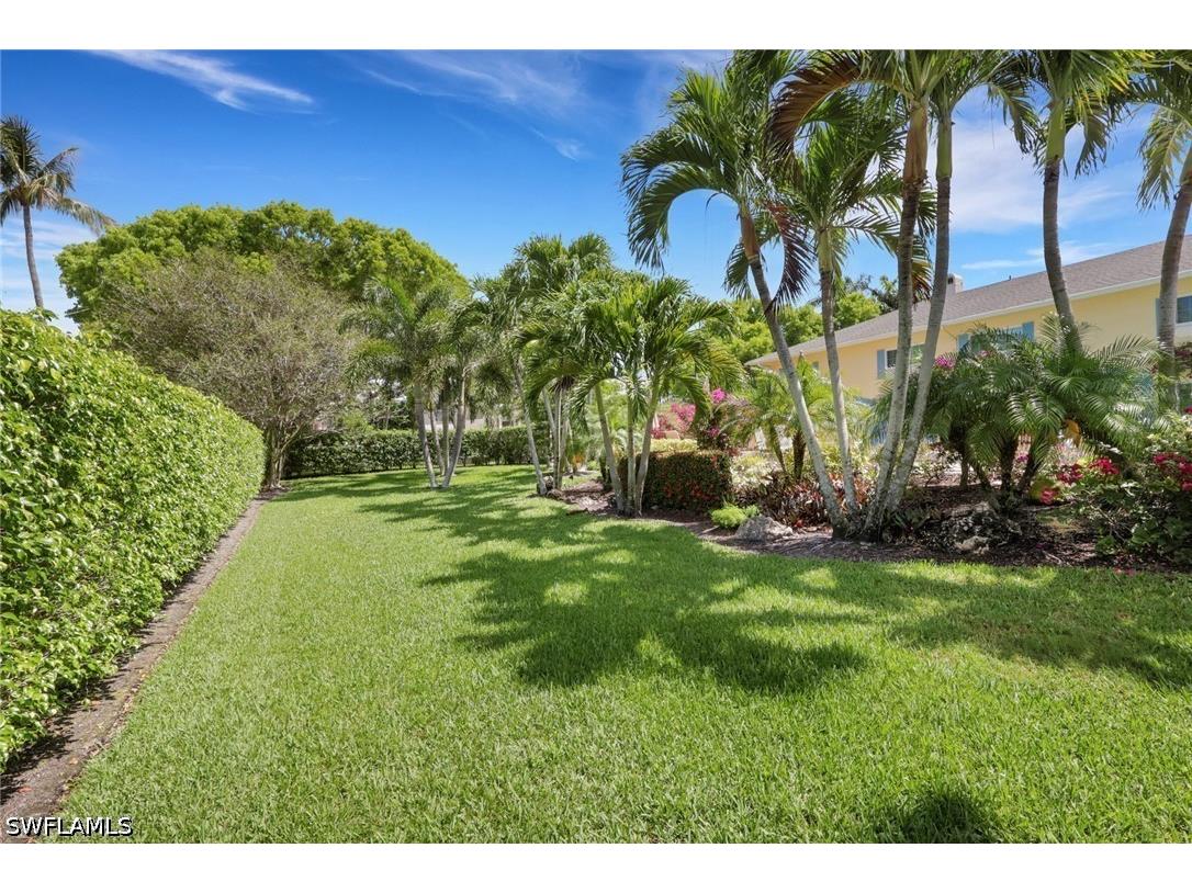 230 3rd Avenue S #4 Naples FL 34102 226018533 image19