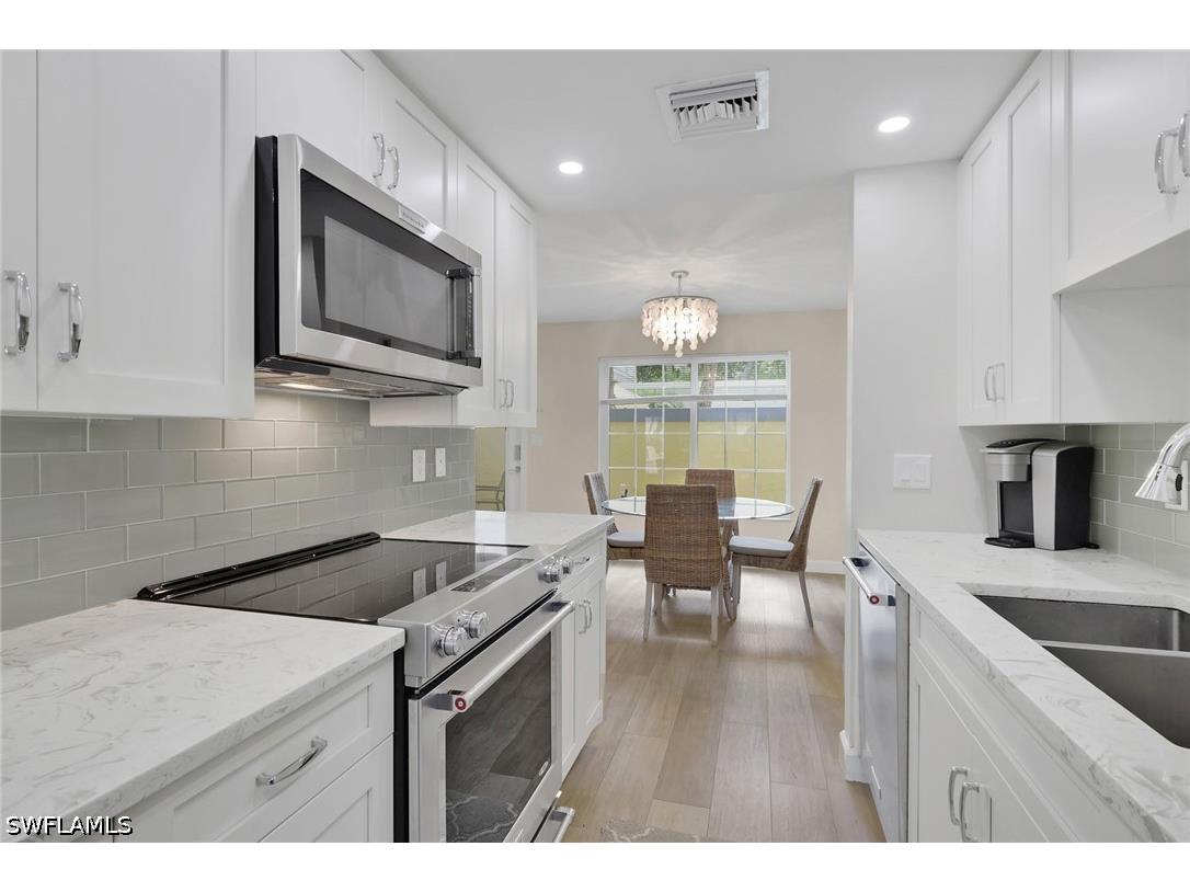 230 3rd Avenue S #4 Naples FL 34102 226018533 image4