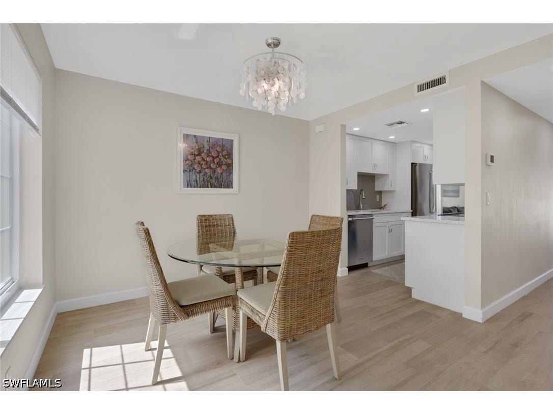 230 3rd Avenue S #4 Naples FL 34102 226018533 image6