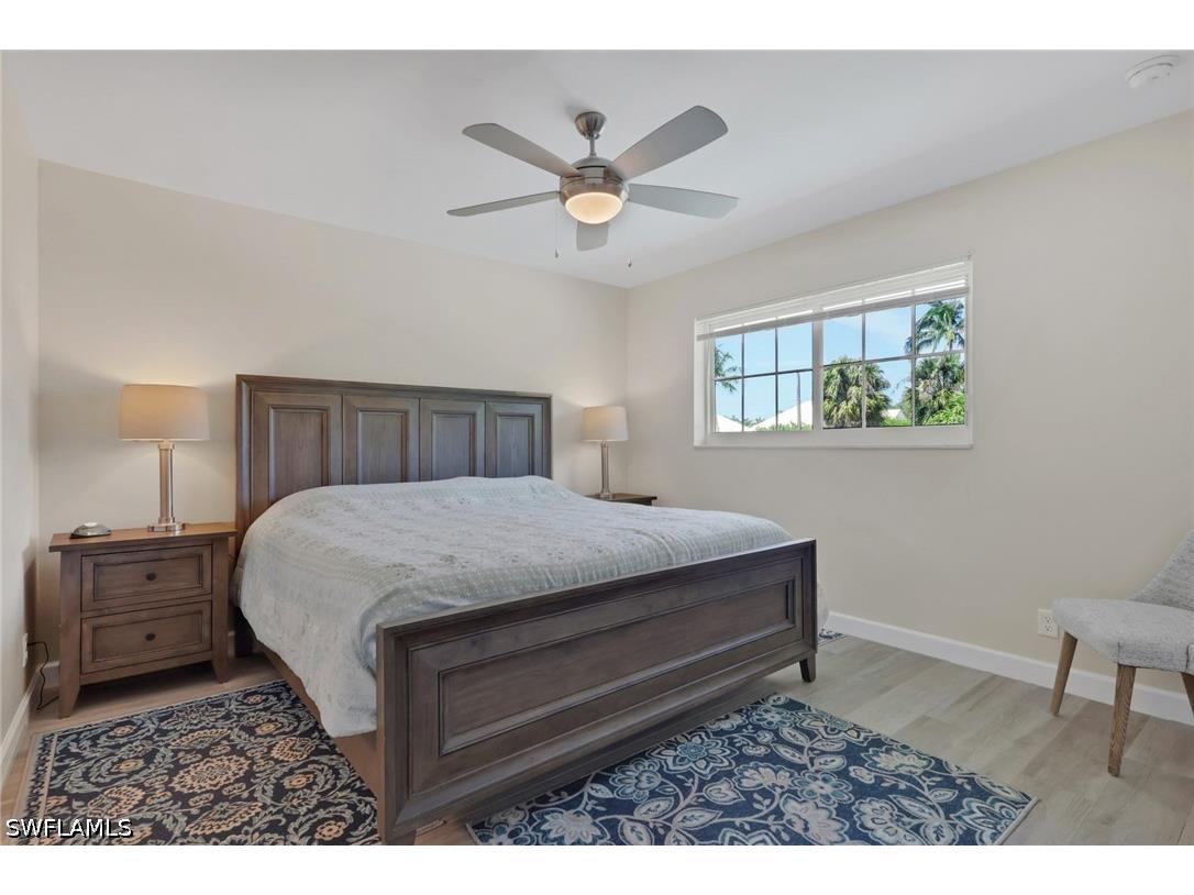 230 3rd Avenue S #4 Naples FL 34102 226018533 image8