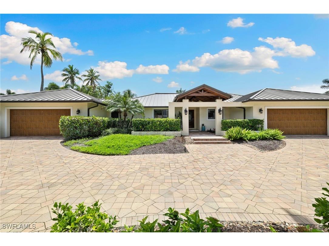 230 Champney Bay Court Naples FL 34102 225065281 image1