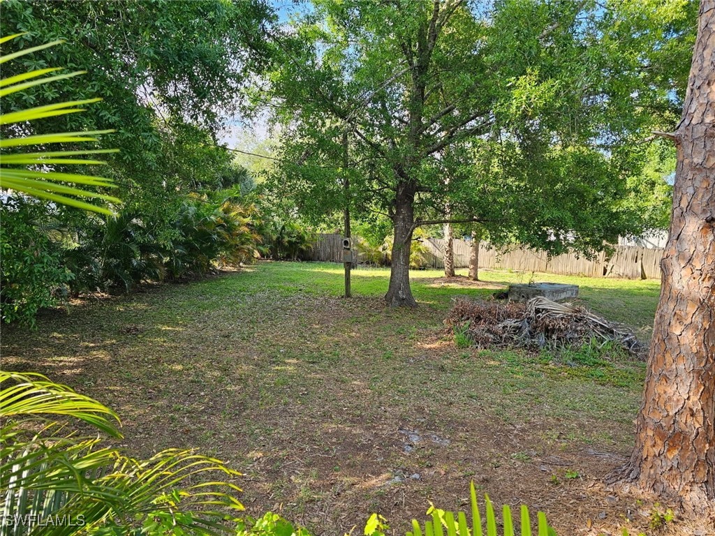 230 Capitol Street North Fort Myers FL 33903 225033435 image1