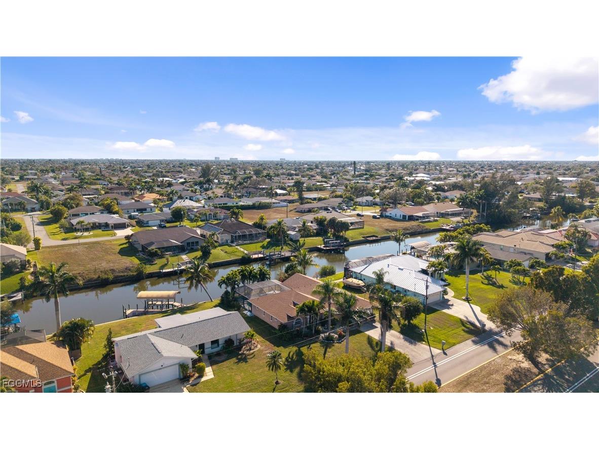 230 Kamal Parkway Cape Coral FL 33904 2026005667 image12