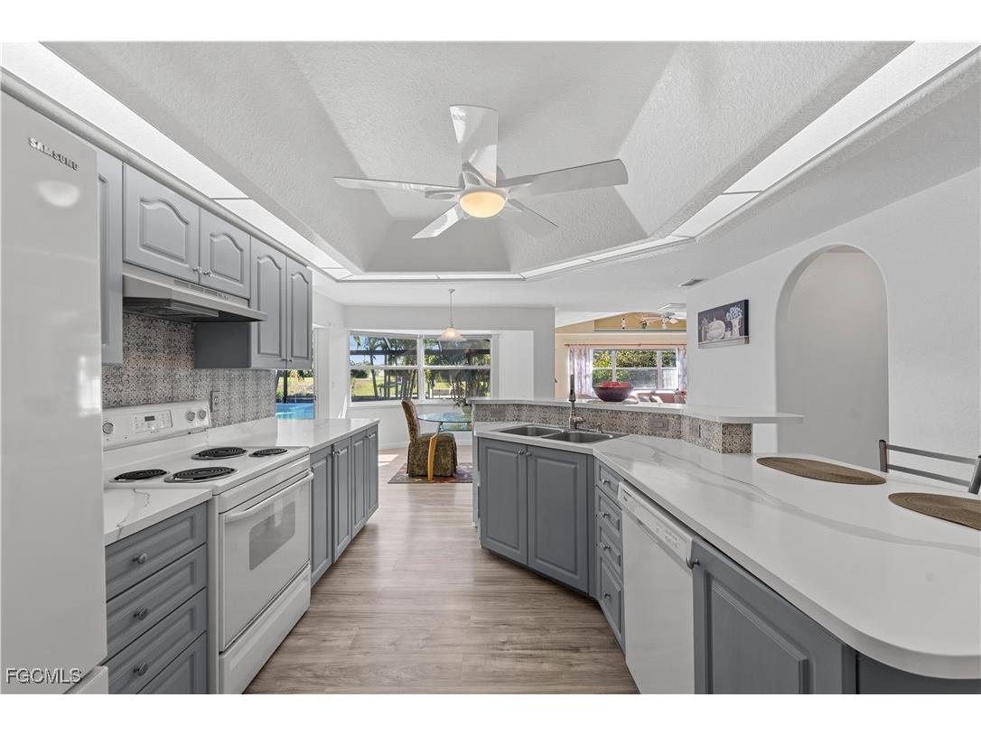 230 Kamal Parkway Cape Coral FL 33904 2026005667 image14