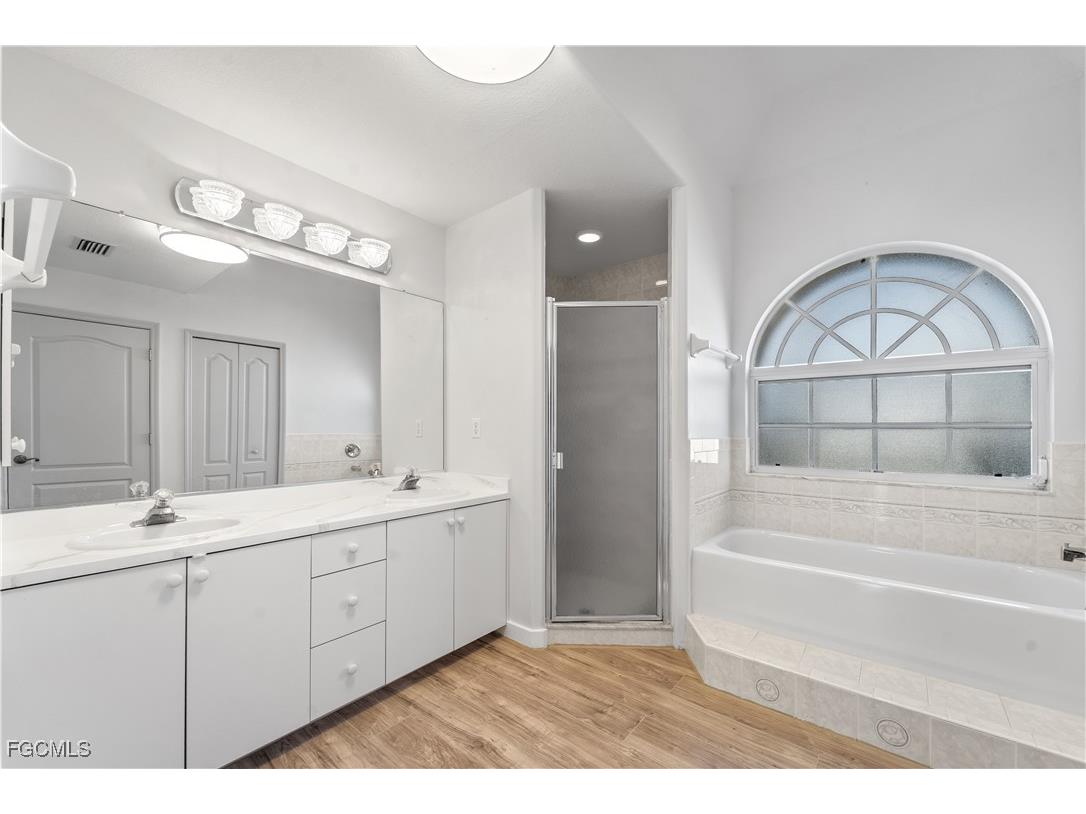 230 Kamal Parkway Cape Coral FL 33904 2026005667 image24