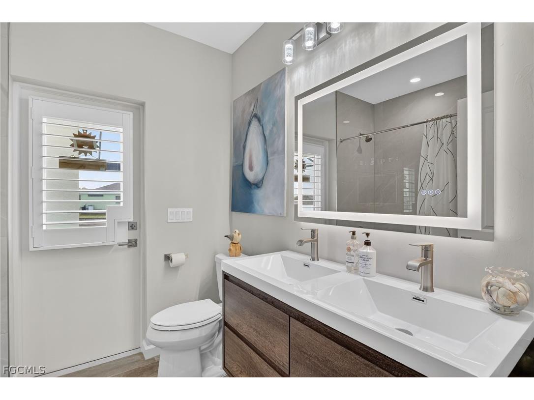 230 NE 18th Street Cape Coral FL 33909 2026009818 image22