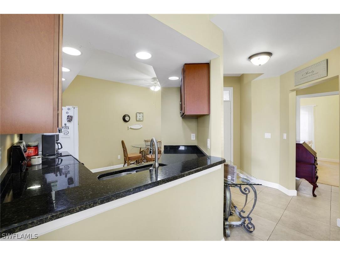 230 Newport Drive #601 Naples FL 34114 226008847 image9