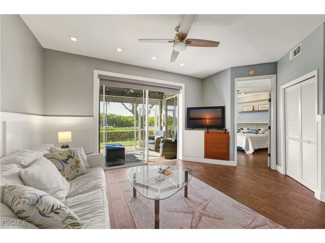 230 Newport Drive #602 Naples FL 34114 2026004148 image10