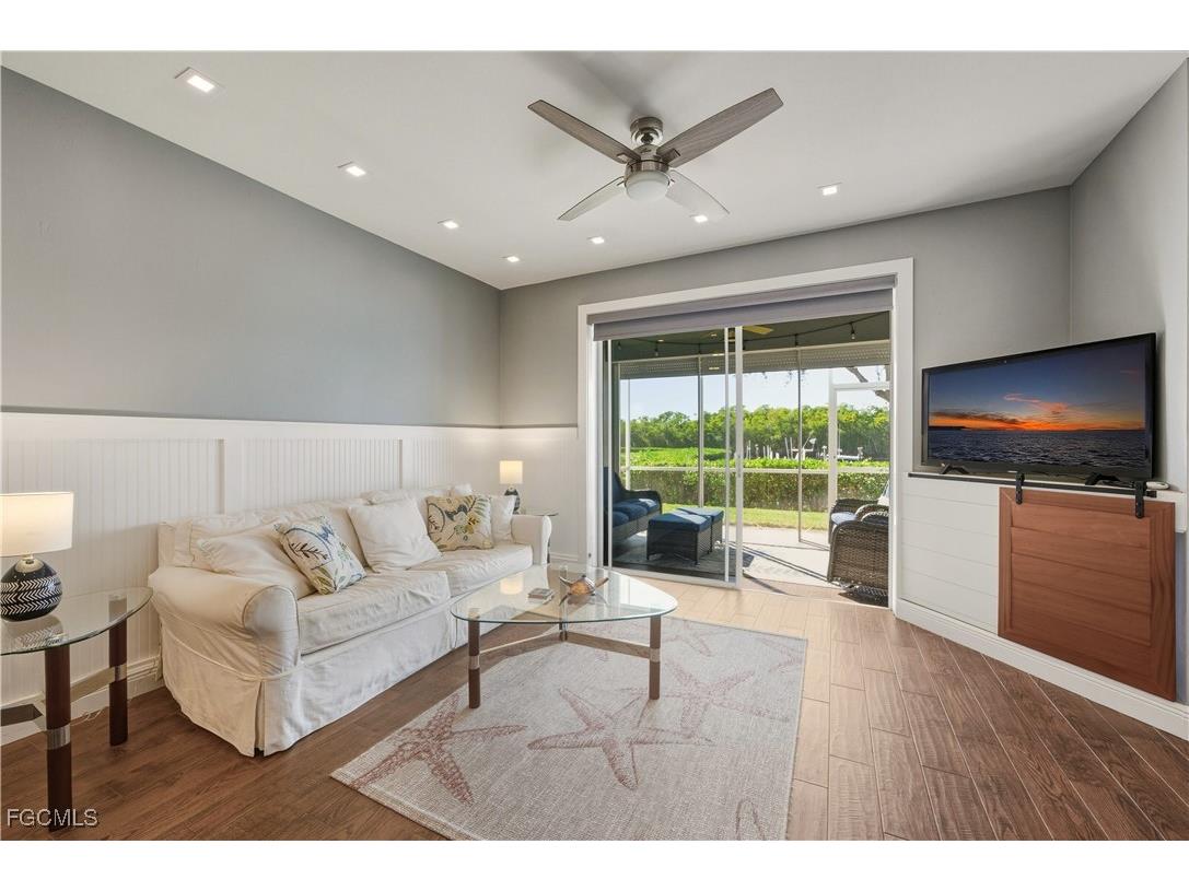 230 Newport Drive #602 Naples FL 34114 2026004148 image9