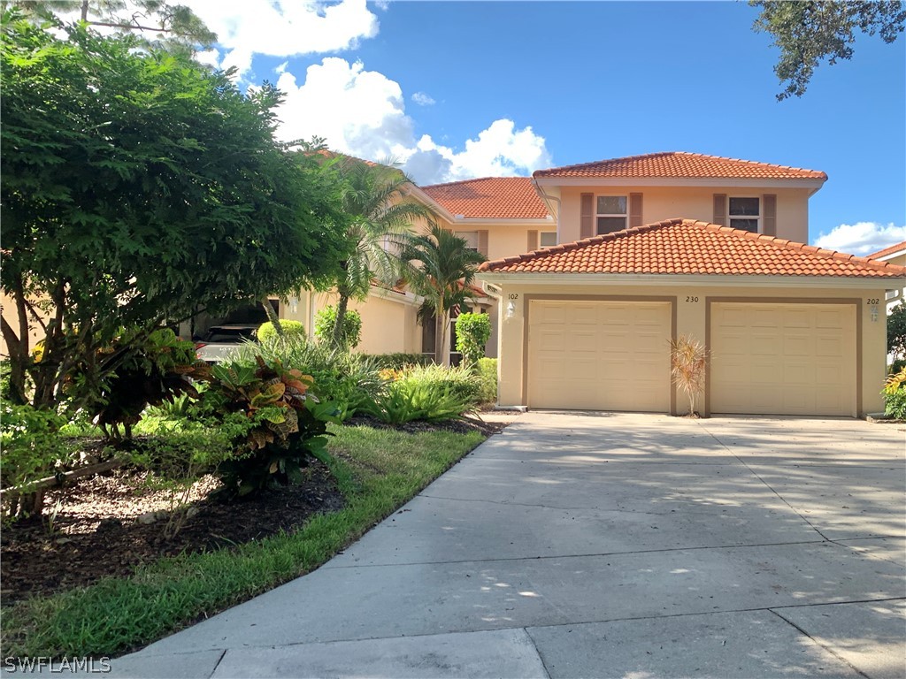 230 Robin Hood Circle #102 Naples FL 34104 226010329 image1