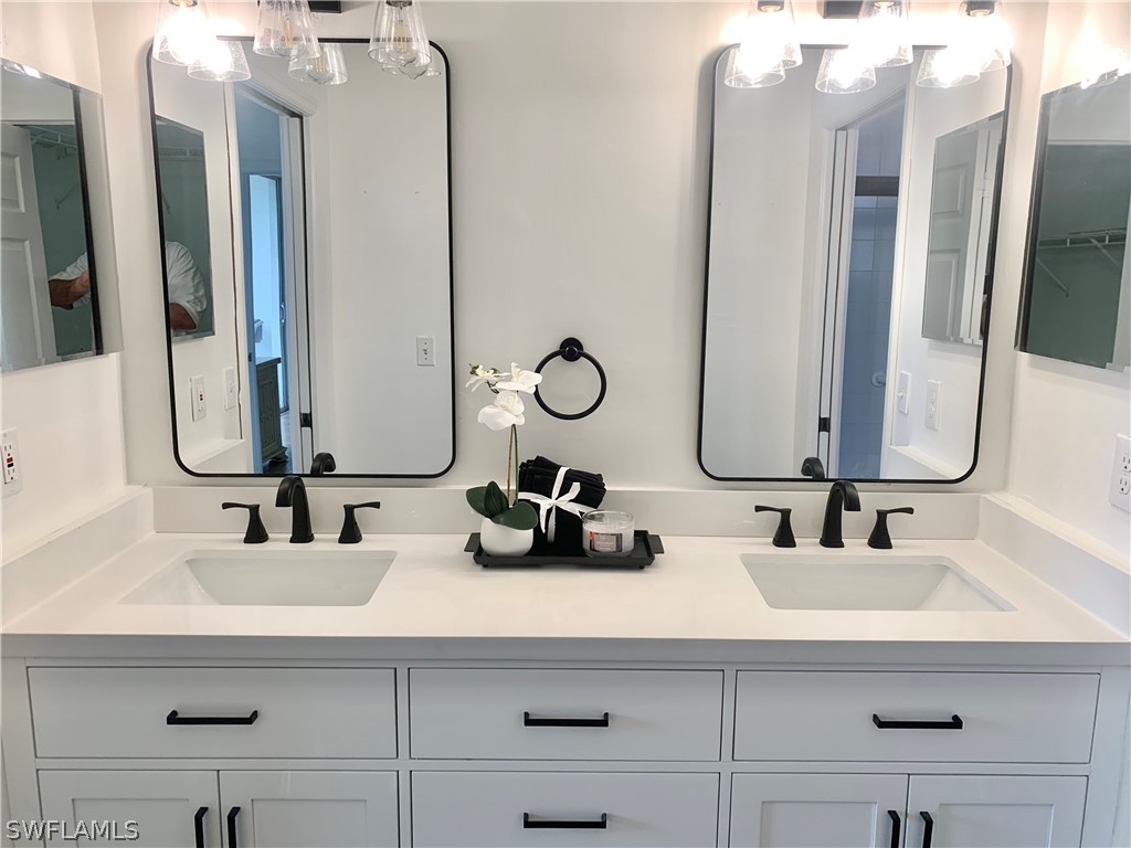 230 Robin Hood Circle #102 Naples FL 34104 226010329 image19