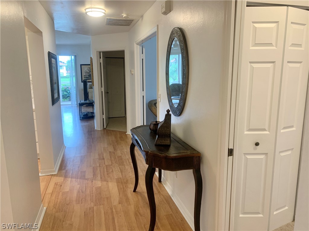 230 Robin Hood Circle #102 Naples FL 34104 226010329 image6