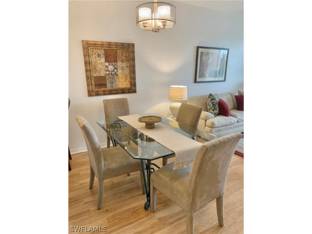 230 Robin Hood Circle #102 Naples FL 34104 226010329 image8