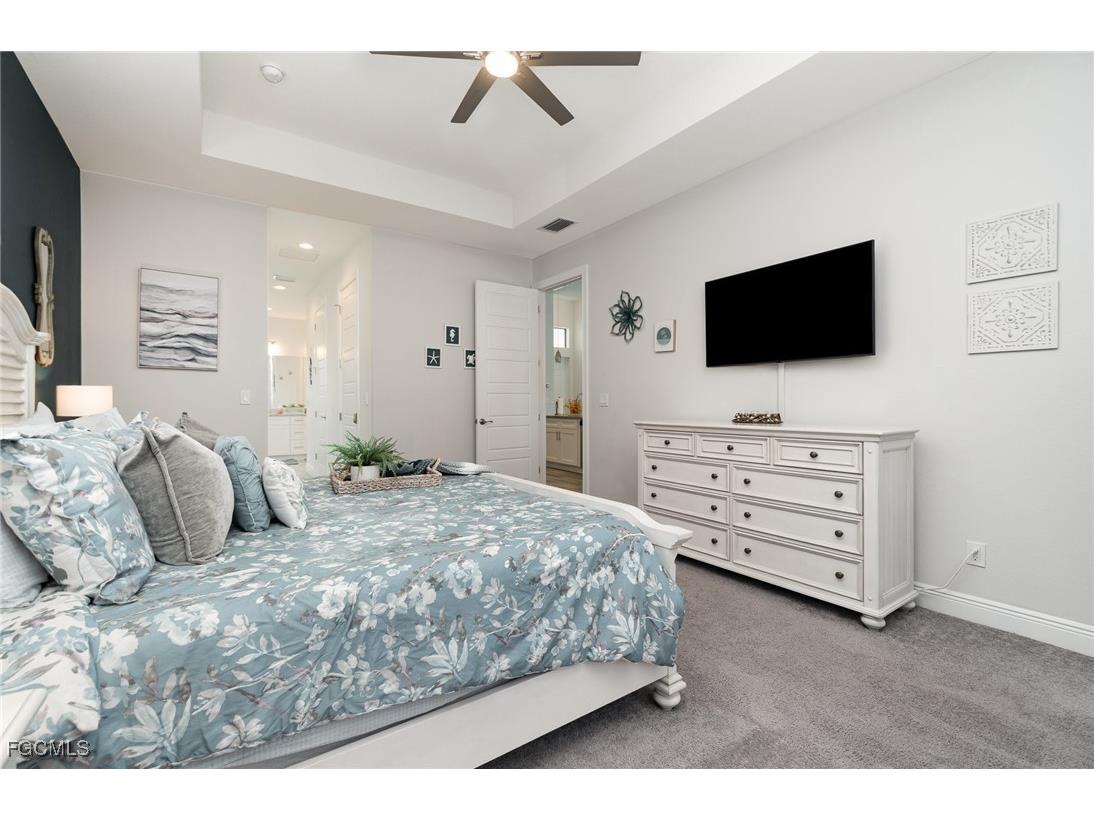 230 SW 25th Avenue Cape Coral FL 33991 2026000978 image13