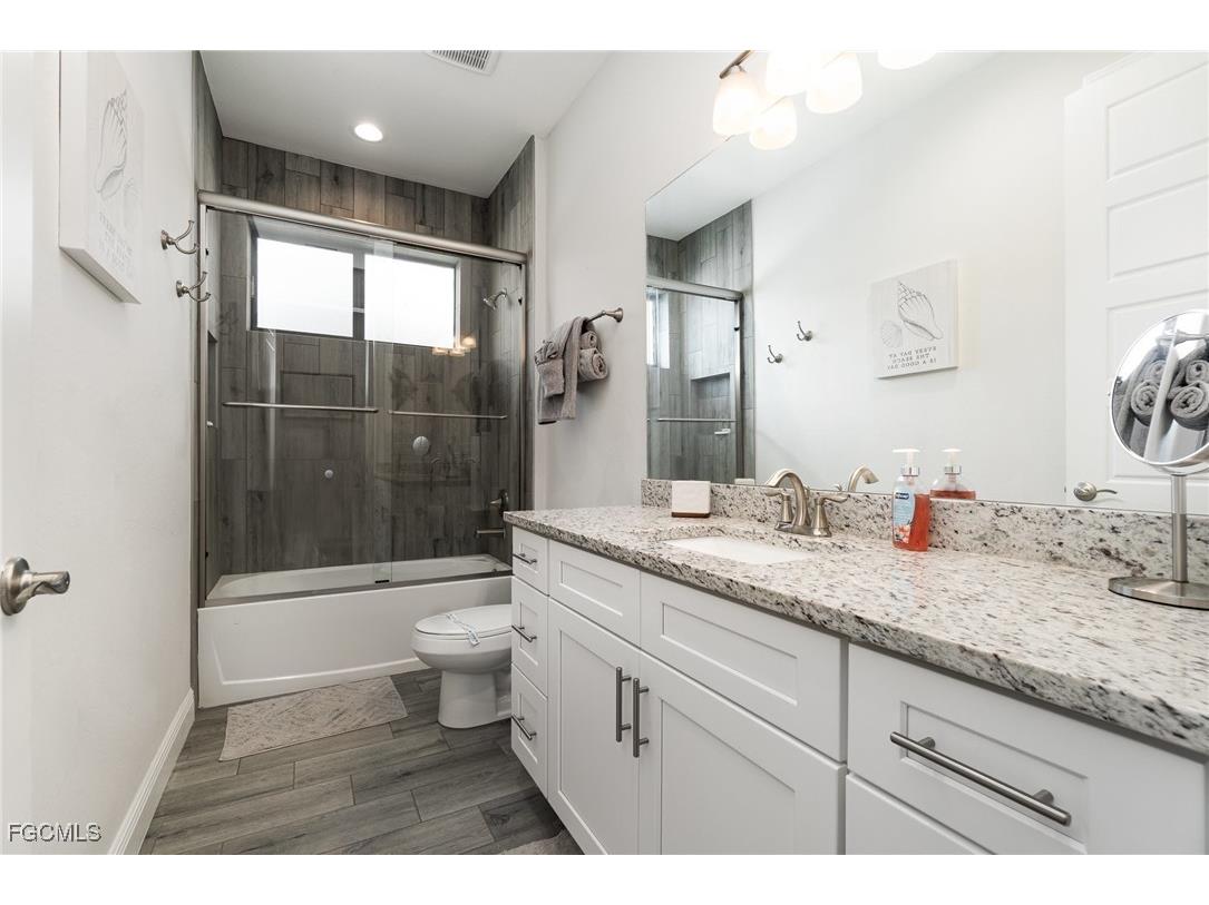 230 SW 25th Avenue Cape Coral FL 33991 2026000978 image20