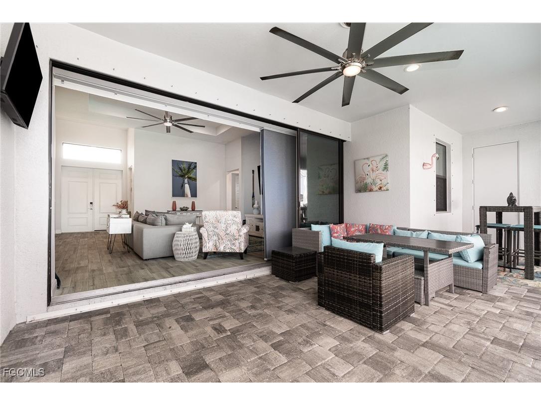 230 SW 25th Avenue Cape Coral FL 33991 2026000978 image22