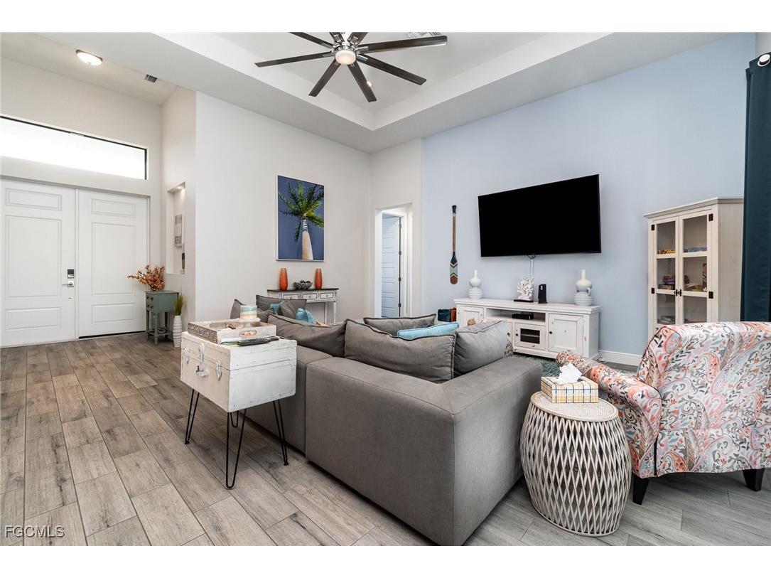 230 SW 25th Avenue Cape Coral FL 33991 2026000978 image5