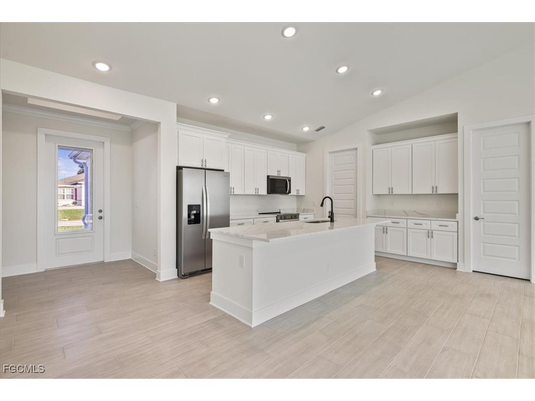 230 SW 31st Terrace Cape Coral FL 33914 2026000363 image25