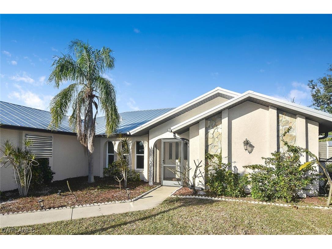 230 Salem Avenue NW Port Charlotte FL 33952 224009564 image1