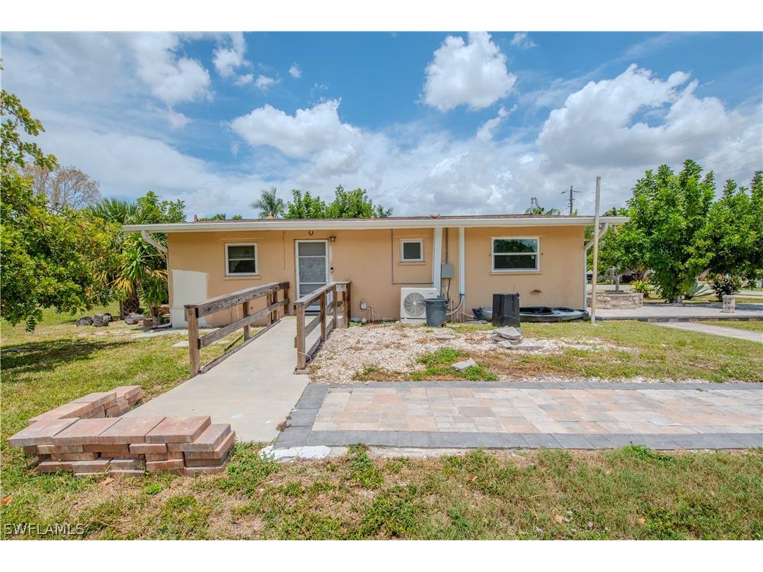 230 South Road Fort Myers FL 33907 224009824 image1