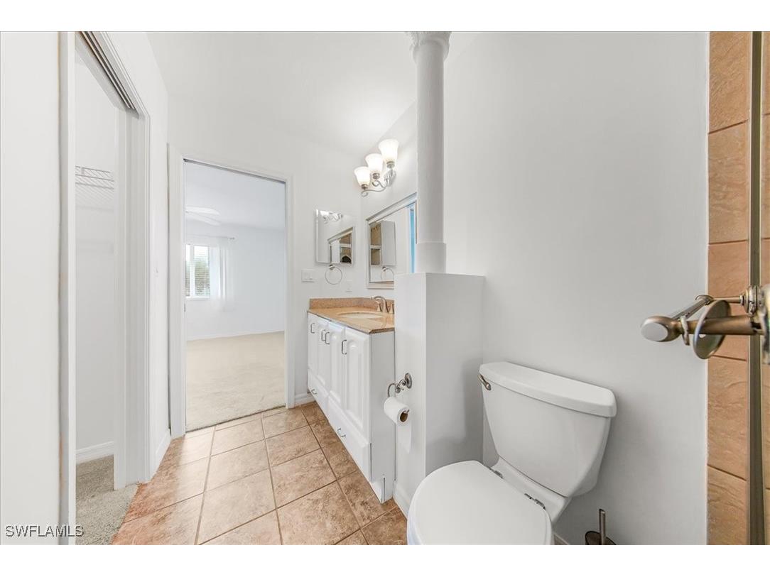 230 Timber Lake Circle #C204 Naples FL 34104 225068844 image12