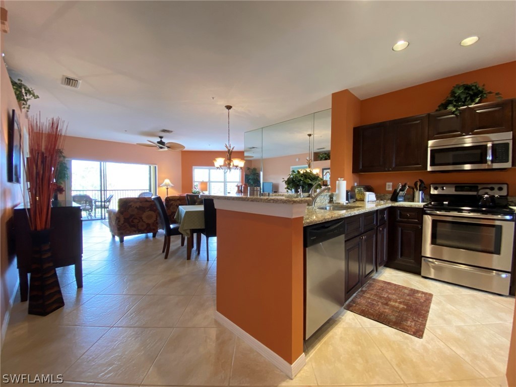 230 Vintage Circle #A-404 Naples FL 34119 226008988 image2