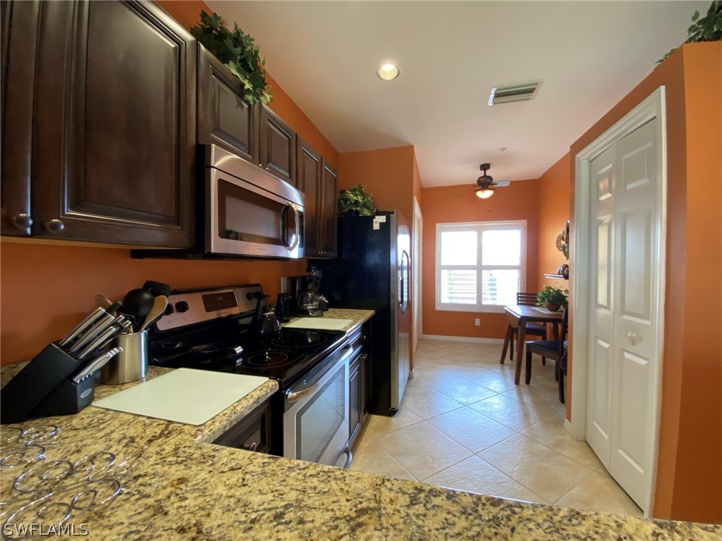 230 Vintage Circle #A-404 Naples FL 34119 226008988 image4