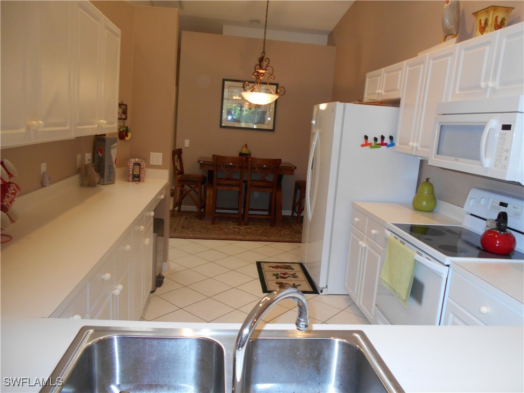 230 W Naomi Drive #4702 Naples FL 34104 225078475 image8