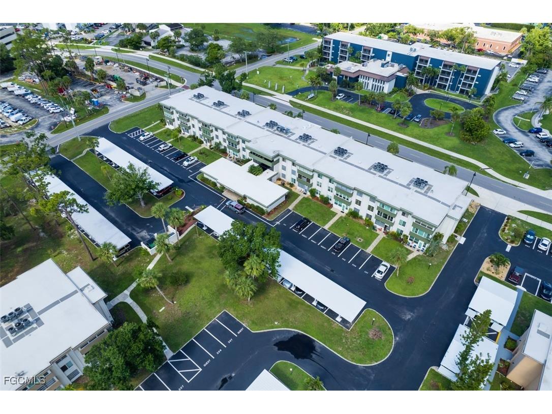 2300 Aaron Street #106 Port Charlotte FL 33952 2025019408 image2