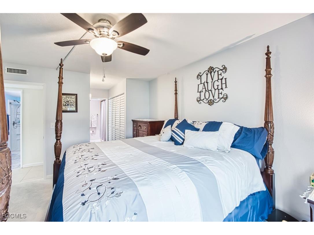 2300 Aaron Street #106 Port Charlotte FL 33952 2025019408 image23