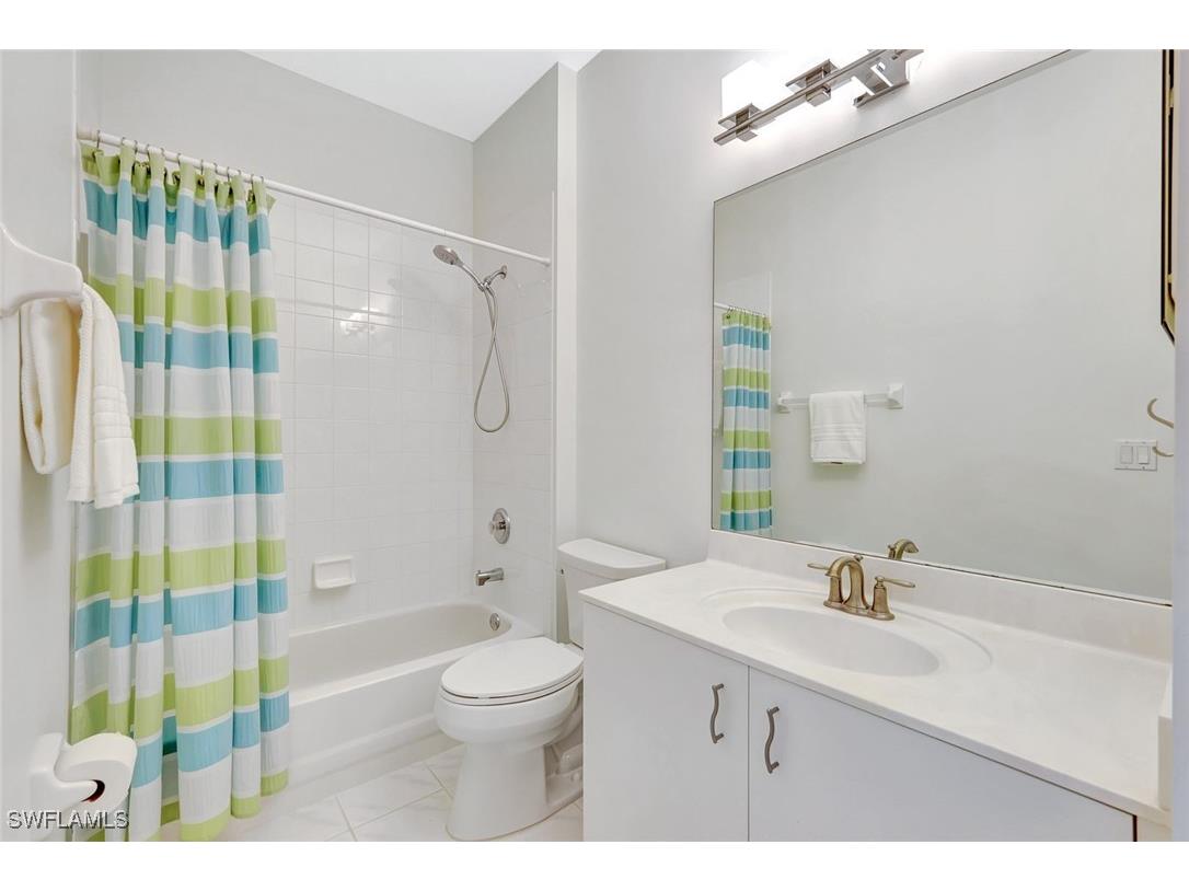 2300 Carrington Court #203 Naples FL 34109 225076547 image22