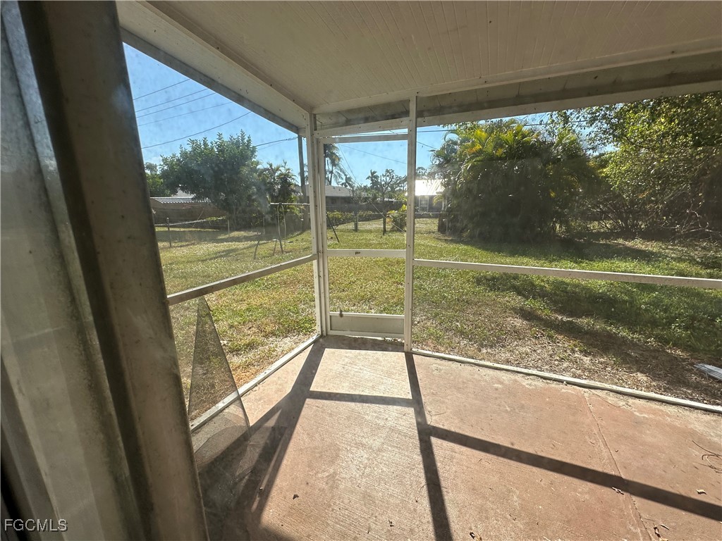 2300 Crystal Drive Fort Myers FL 33907 2025025405 image11
