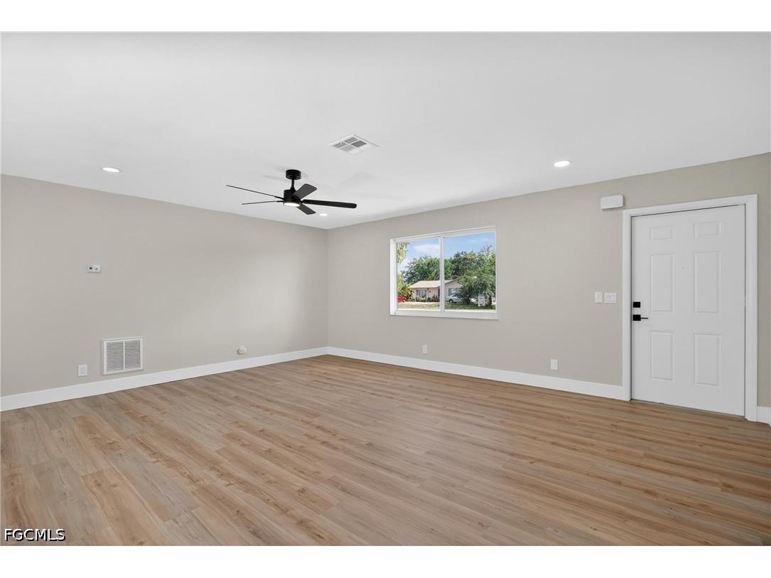 2300 Crystal Drive Fort Myers FL 33907 2026023069 image11