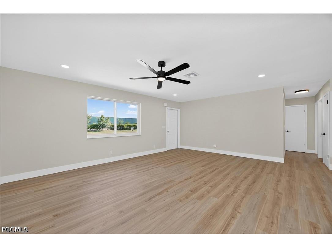 2300 Crystal Drive Fort Myers FL 33907 2026023069 image12