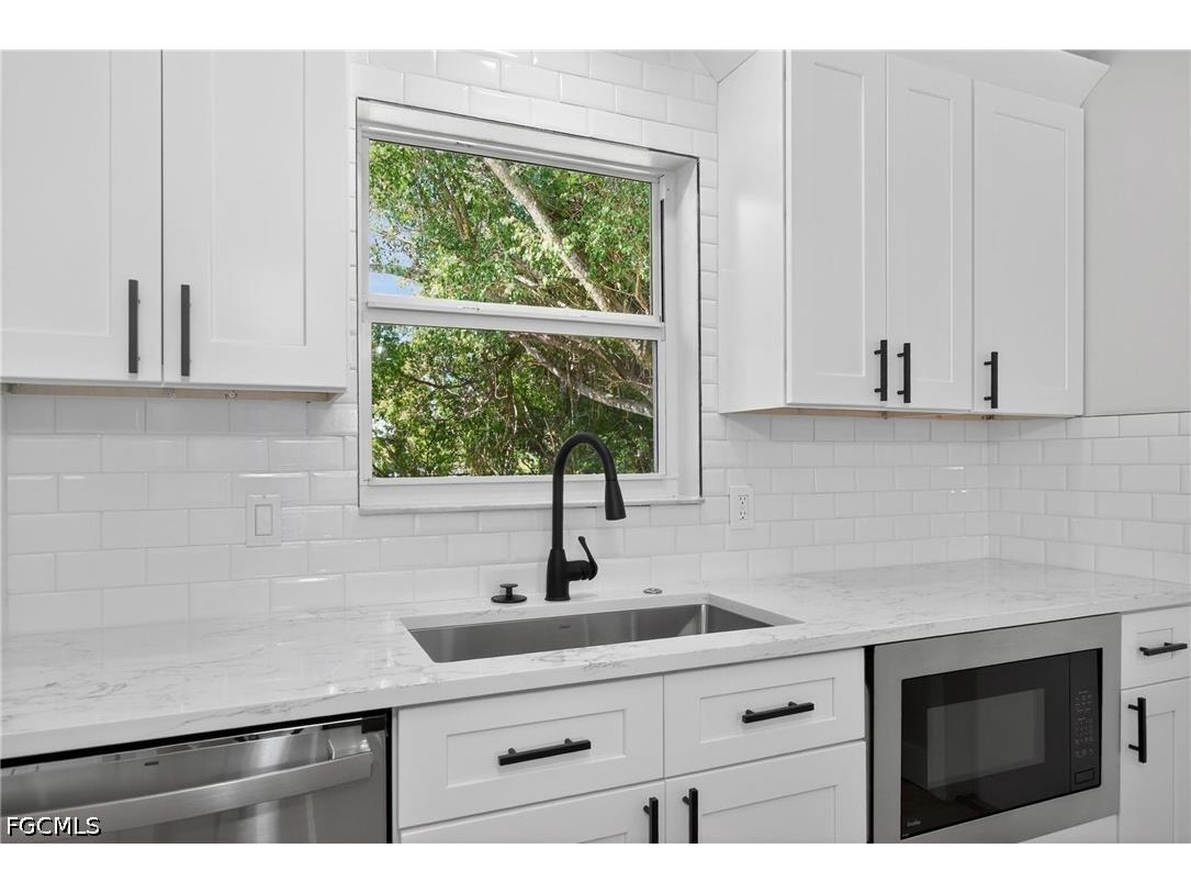 2300 Crystal Drive Fort Myers FL 33907 2026023069 image14