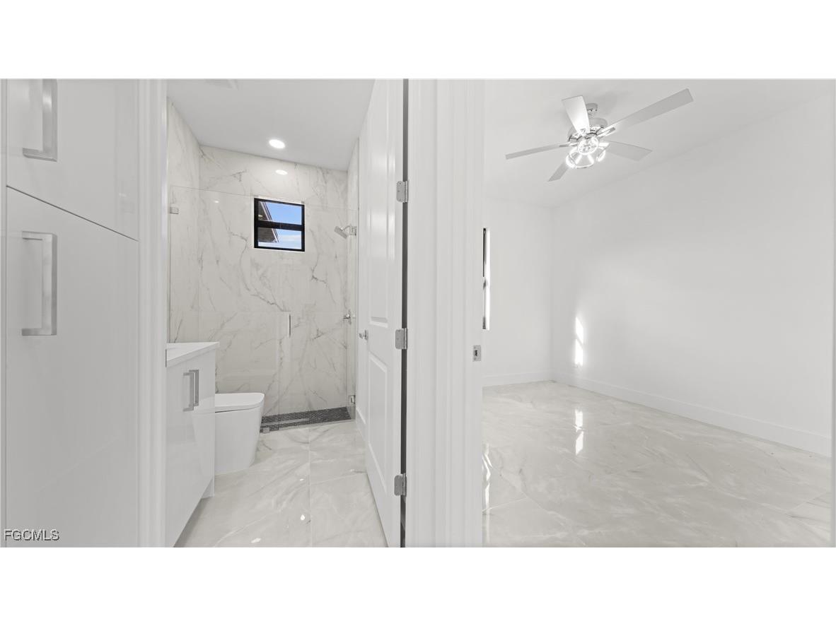 2300 NW 8th Terrace Cape Coral FL 33993 2025014247 image17