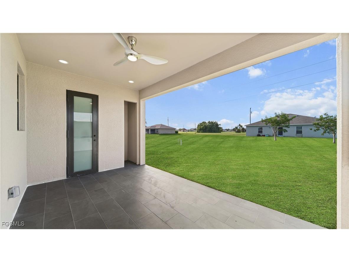 2300 NW 8th Terrace Cape Coral FL 33993 2025014247 image25