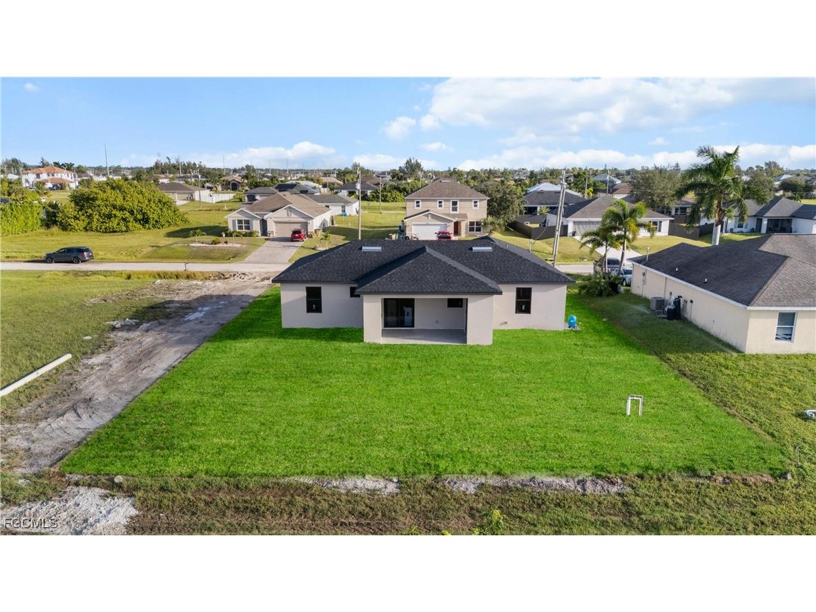 2300 NW 8th Terrace Cape Coral FL 33993 2025014247 image29
