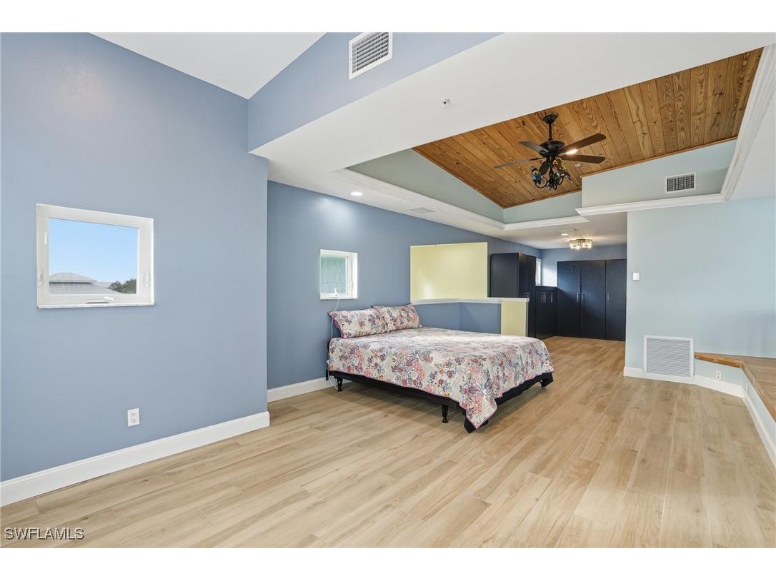 2300 Sycamore Street Saint James City FL 33956 226004484 image10