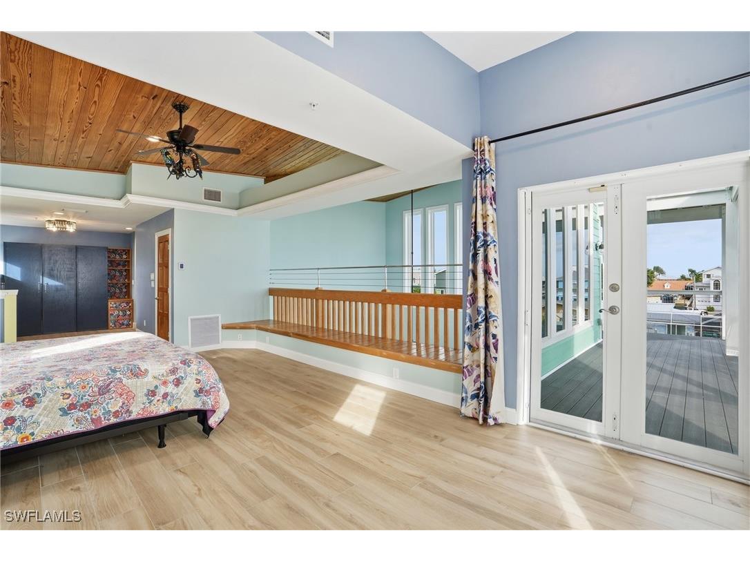 2300 Sycamore Street Saint James City FL 33956 226004484 image11