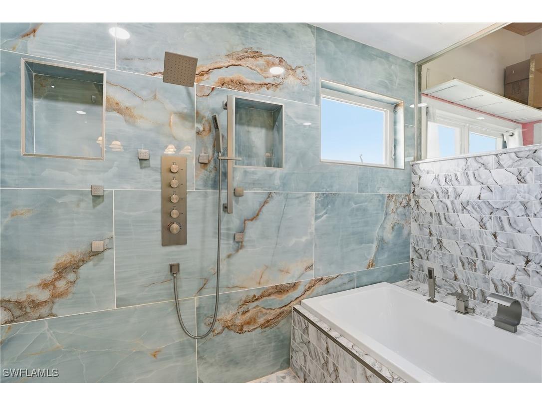 2300 Sycamore Street Saint James City FL 33956 226004484 image15