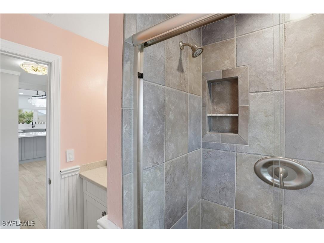 2300 Sycamore Street Saint James City FL 33956 226004484 image24