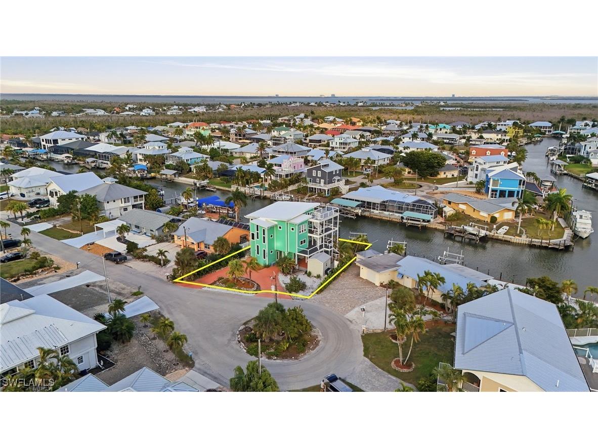 2300 Sycamore Street Saint James City FL 33956 226004484 image3