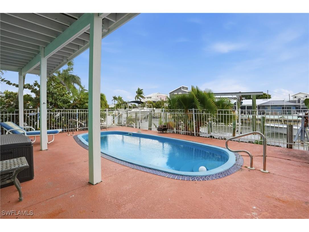 2300 Sycamore Street Saint James City FL 33956 226004484 image30