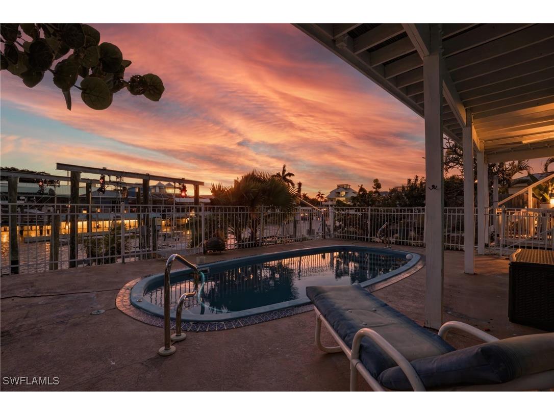 2300 Sycamore Street Saint James City FL 33956 226004484 image37