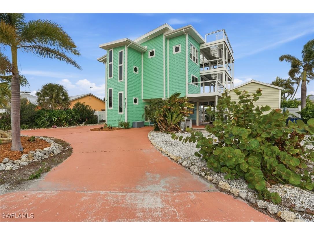 2300 Sycamore Street Saint James City FL 33956 226004484 image38