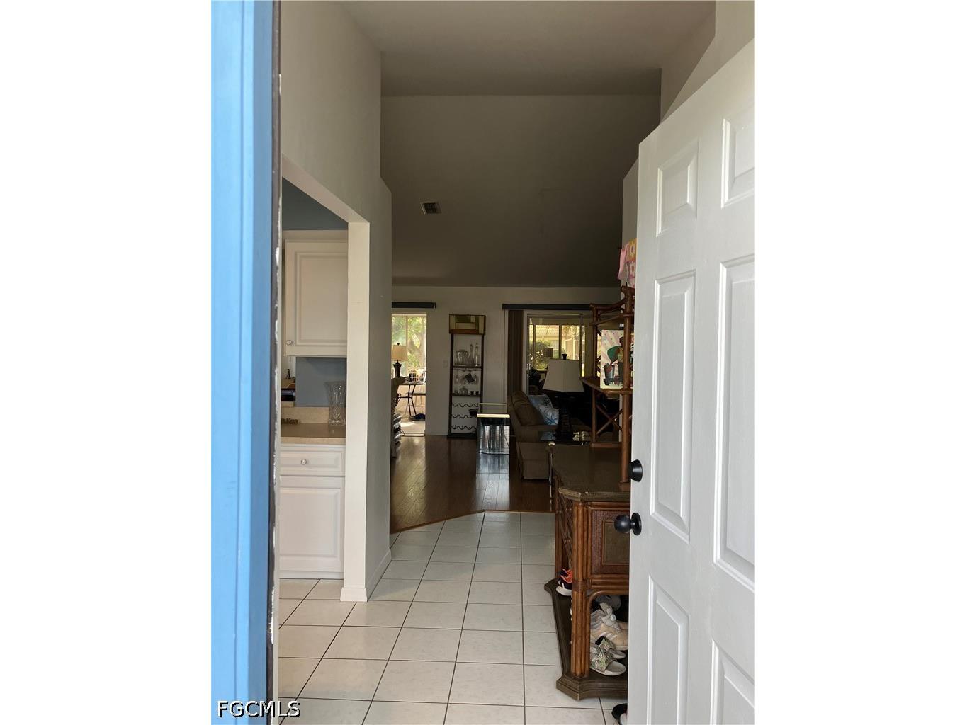 2300 Valparaiso Boulevard North Fort Myers FL 33917 2026024454 image4