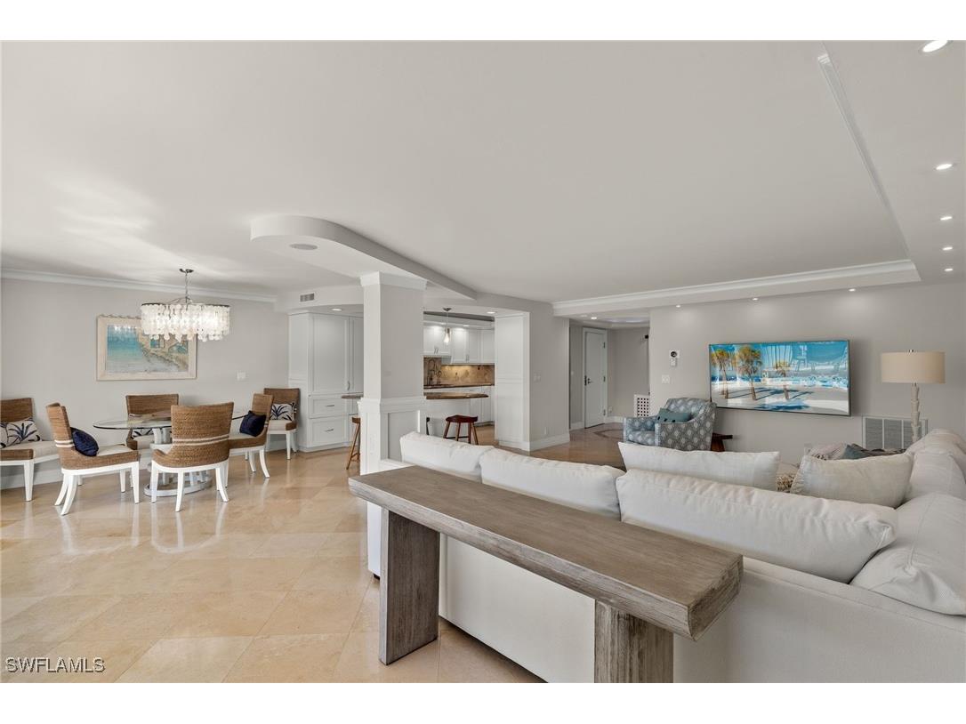 2301 Gulf Shore Boulevard N #114 Naples FL 34103 225053514 image11