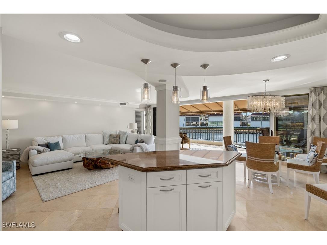 2301 Gulf Shore Boulevard N #114 Naples FL 34103 225053514 image12